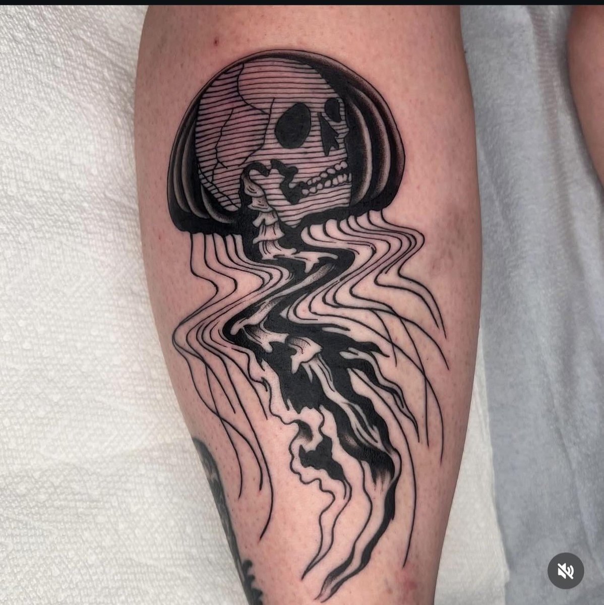 Photo of the tattoo titled Jellyfish Spine Trip to NYC