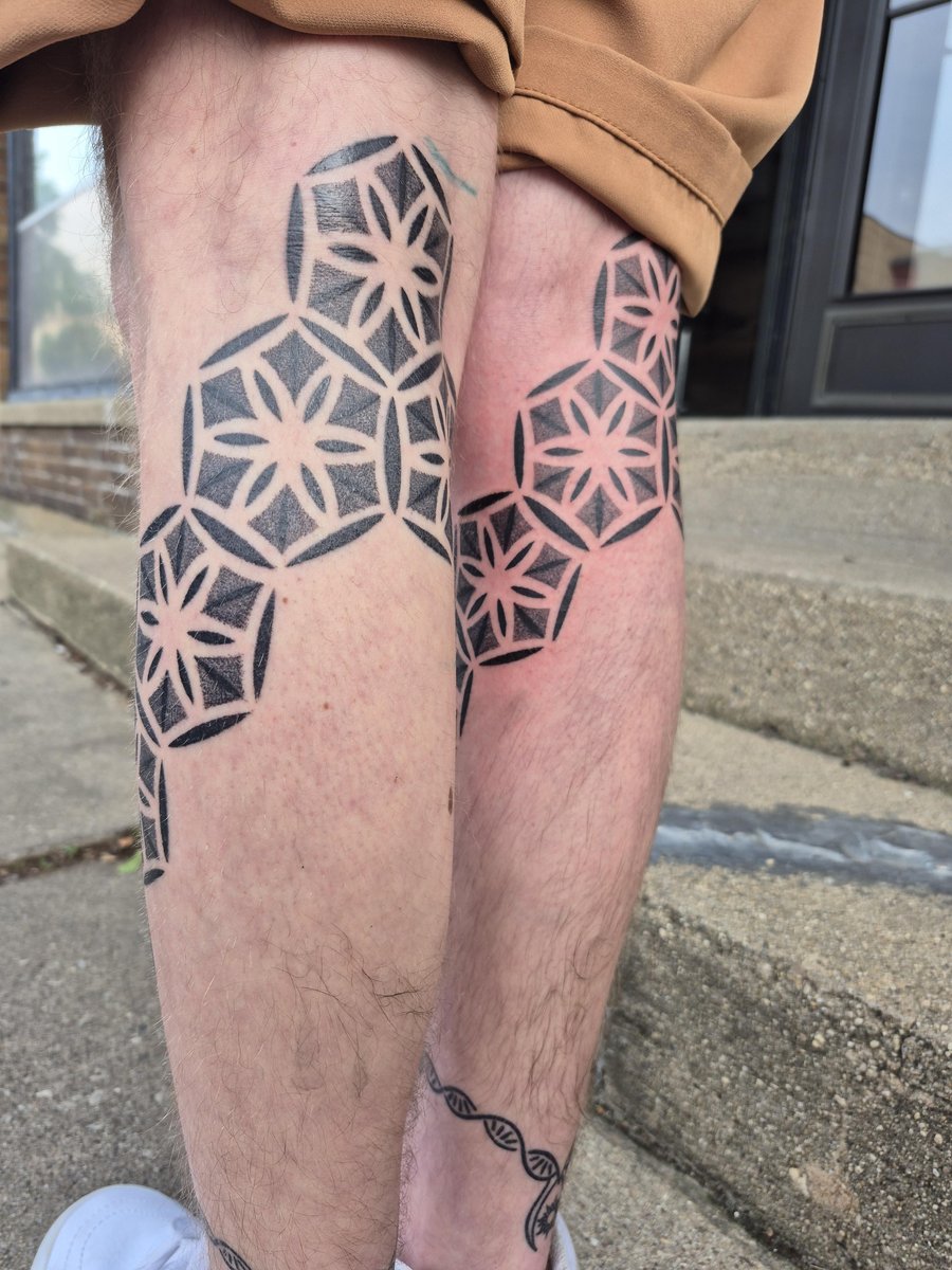 Photo of the tattoo titled Crimson Peak Artistic Expression