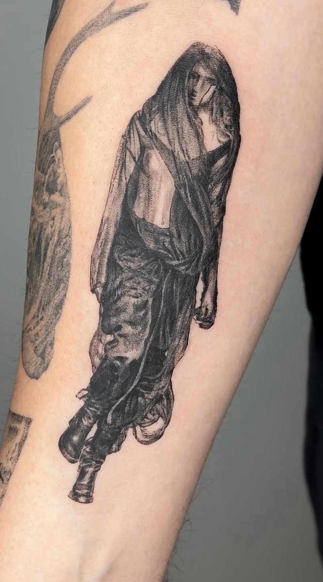 Photo of the tattoo titled Montreal Tattoo Collection Critique