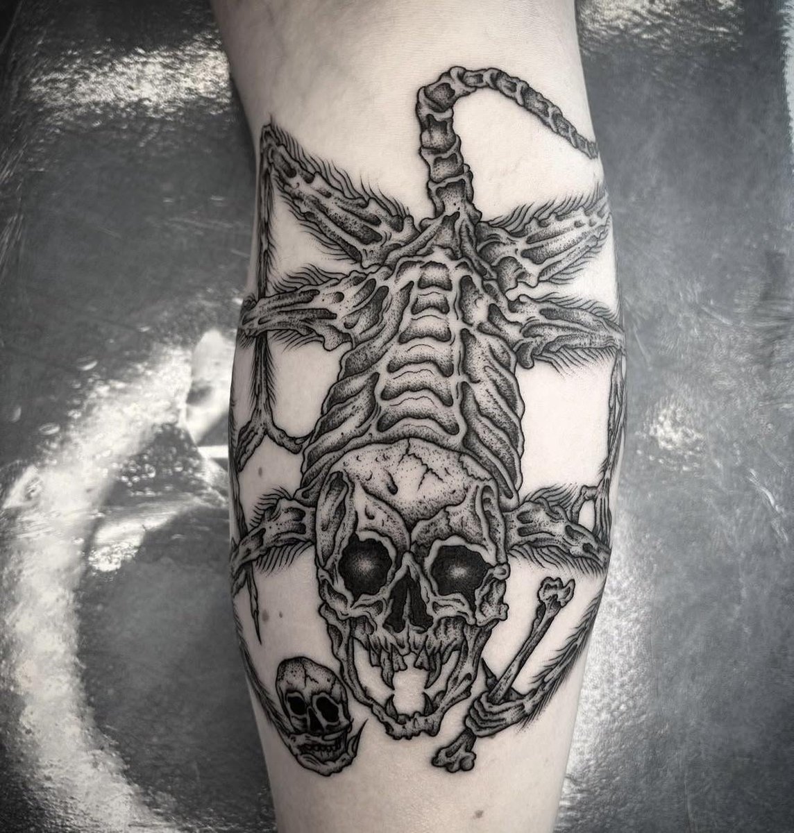 Photo of the tattoo titled Skull Scorpion Creep