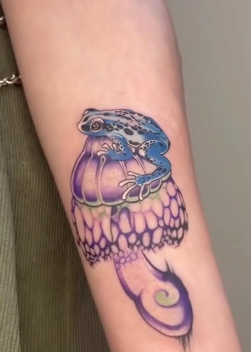 Photo of the tattoo titled My First Tattoos: Medusa and Dart Frog