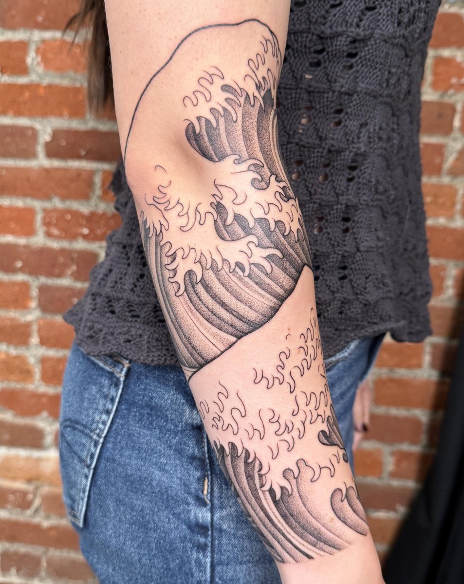 Photo of the tattoo titled Cat Surfing Great Wave Sleeve