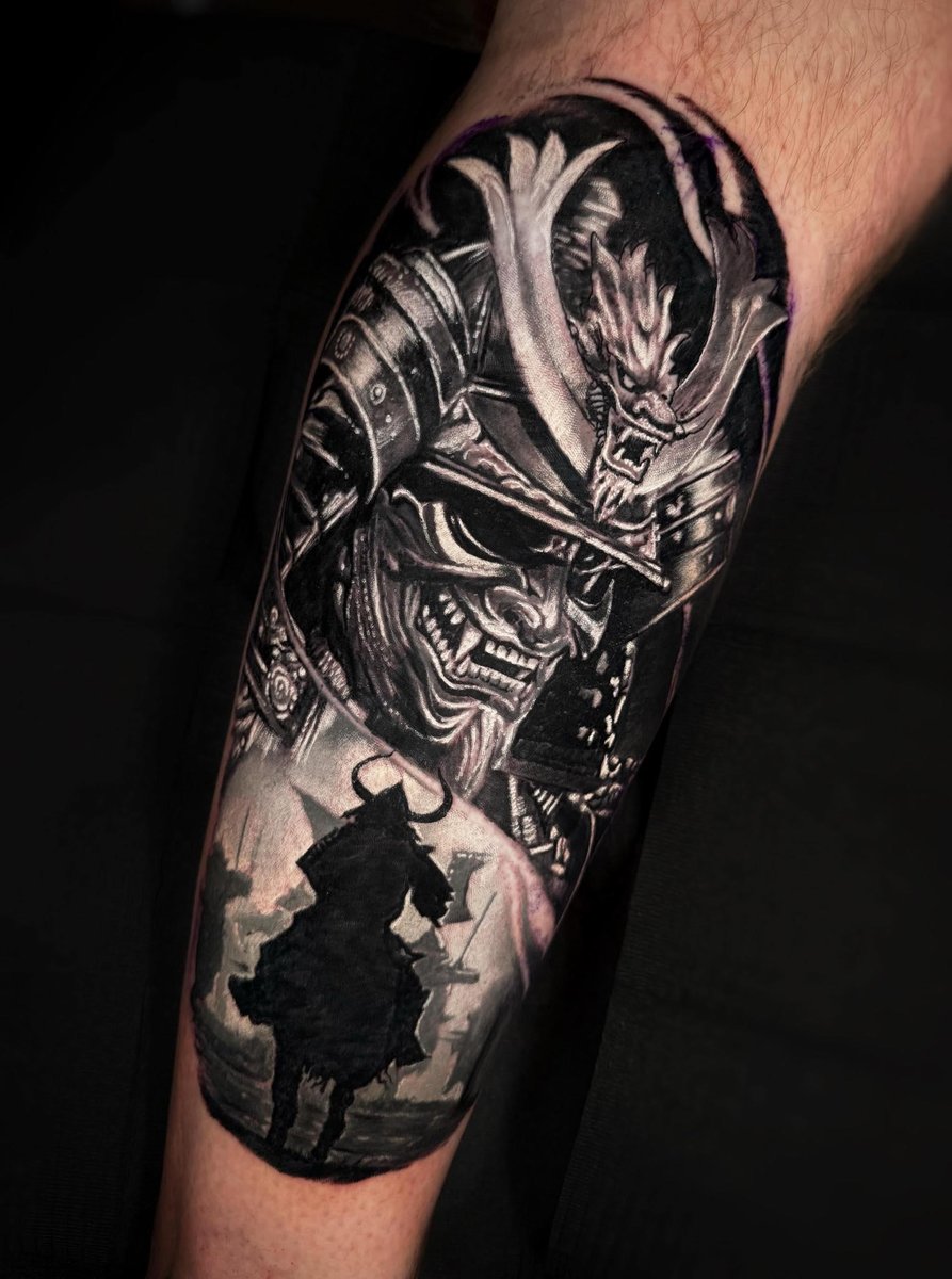 Photo of the tattoo titled New Leg Tattoo Delight