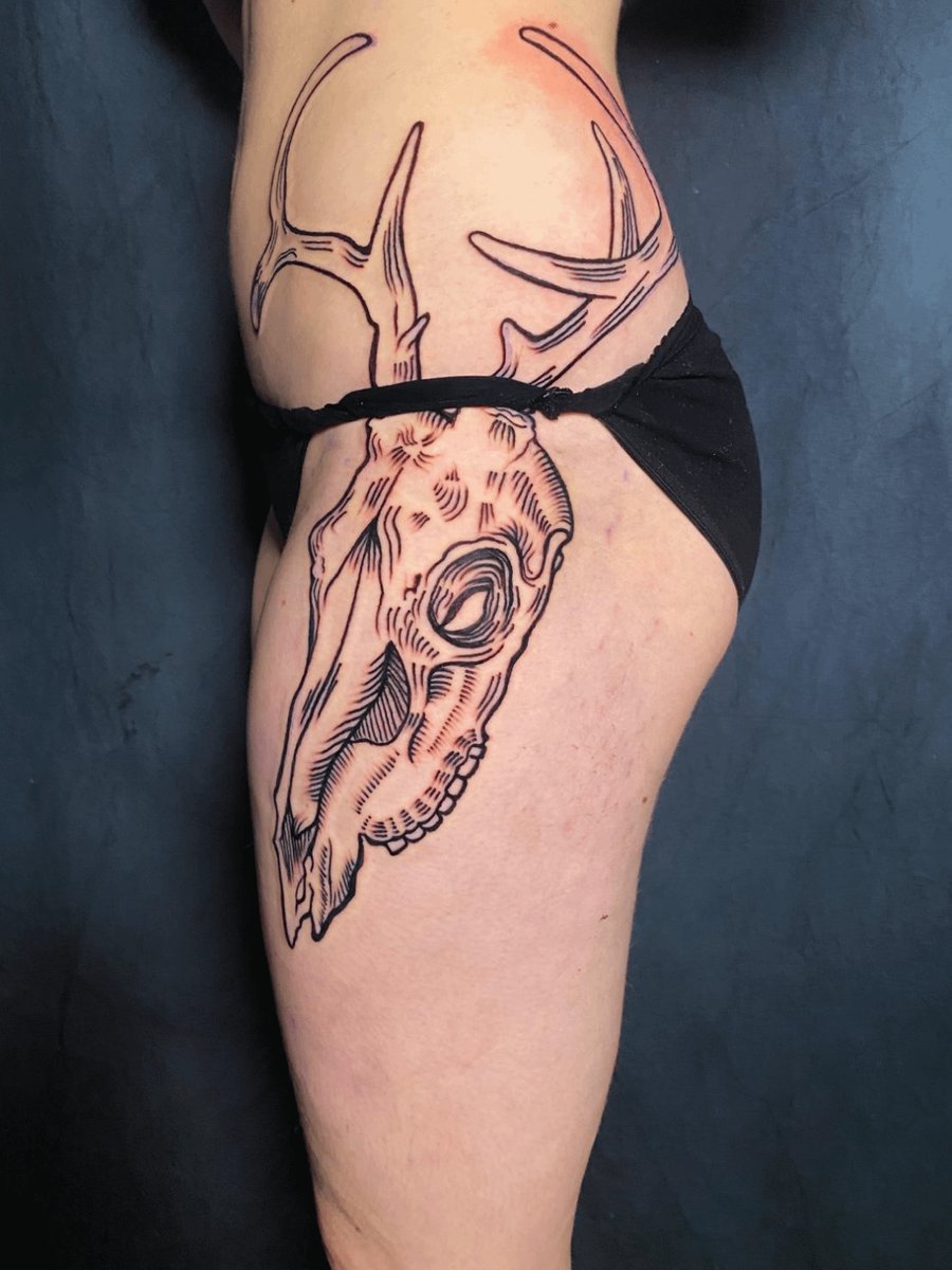 Photo of the tattoo titled RDR2 Deer Skull Tribute