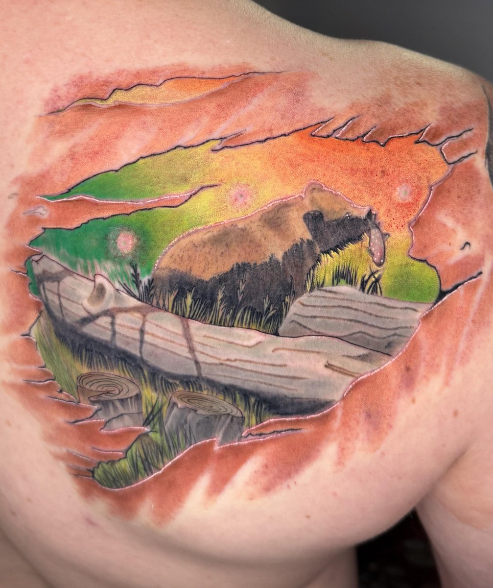 Photo of the tattoo titled Yellowstone Bear Memory