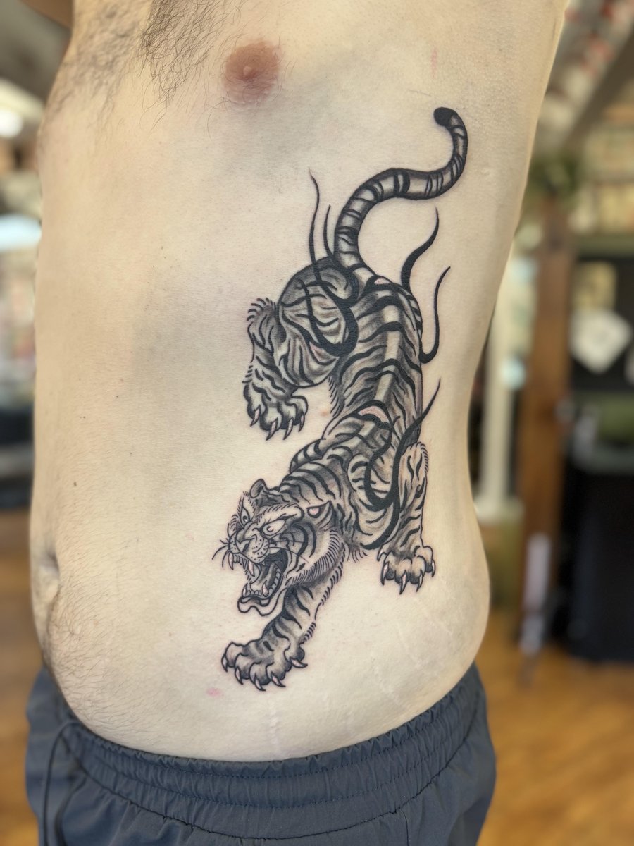 Photo of the tattoo titled Spontaneous Japanese Tiger Flash