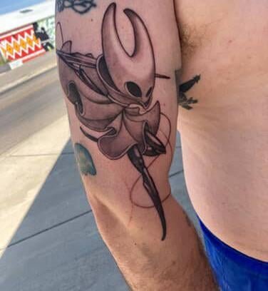Photo of the tattoo titled Hornet's Striking Black and Grey