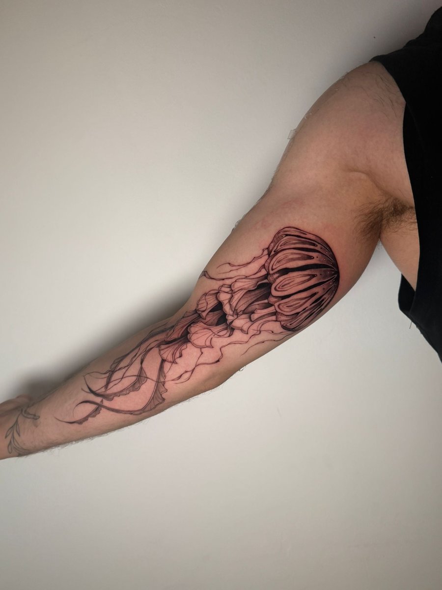 Photo of the tattoo titled Jellyfish Spirit Animal