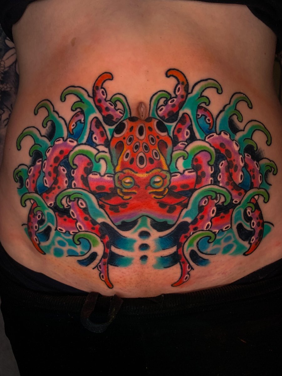 Photo of the tattoo titled My Stomach Octopus Masterpiece