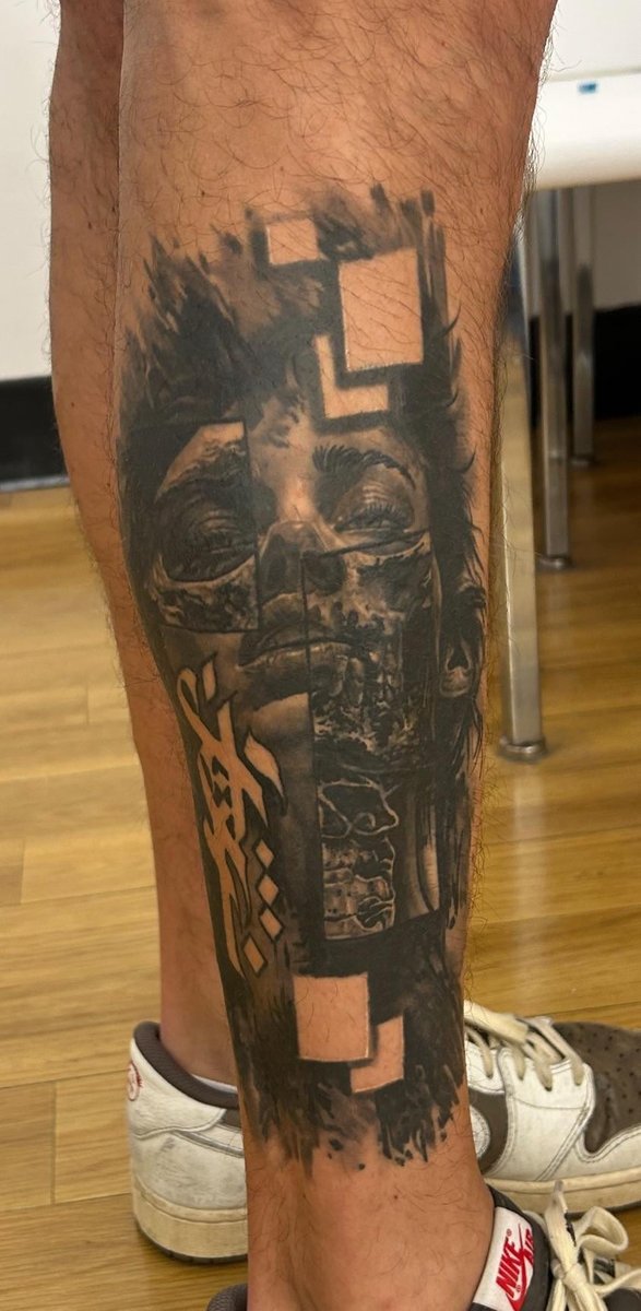 Photo of the tattoo titled Progress of a Black and Grey Piece